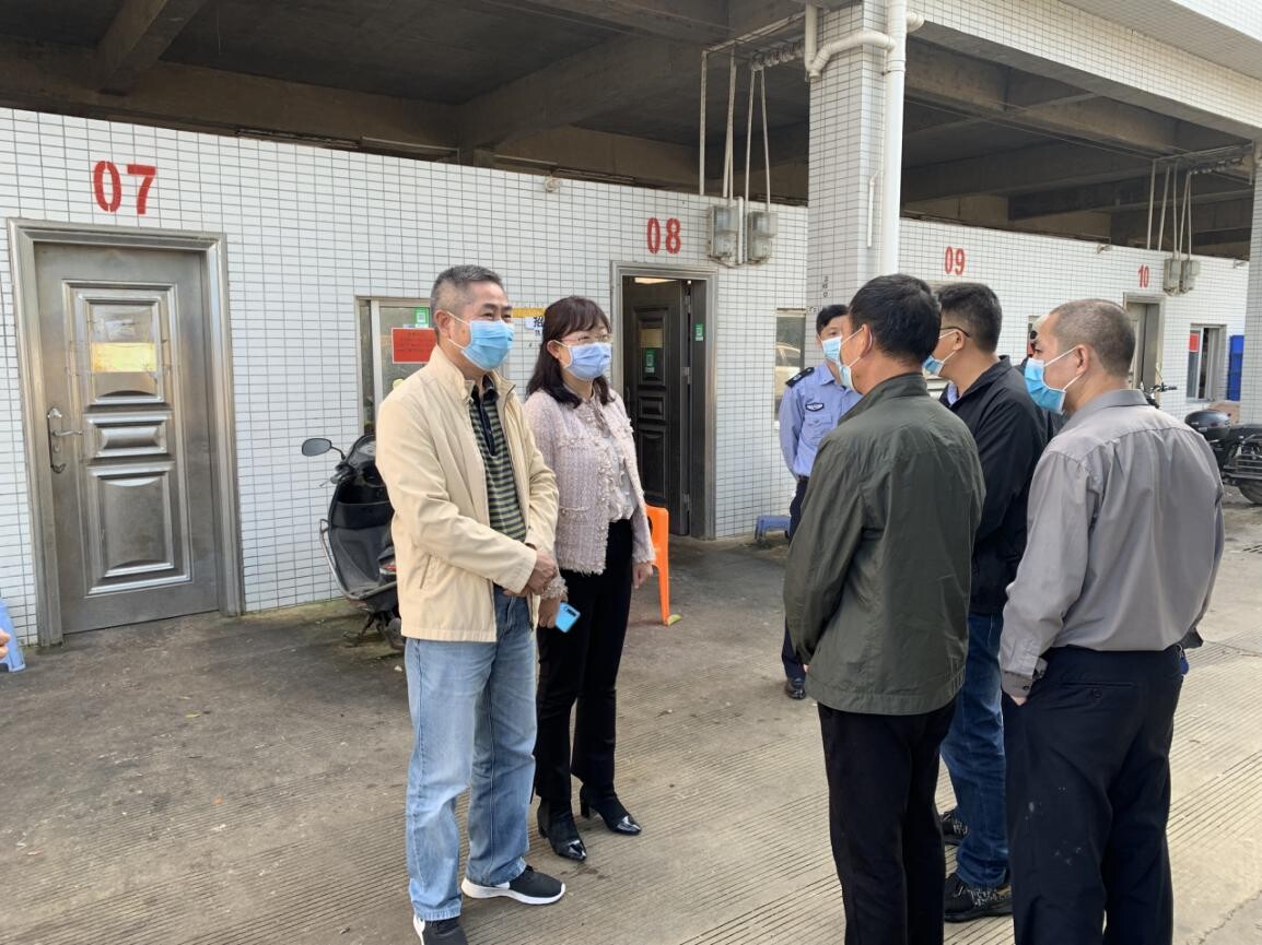 吴华财副区长率队督导霞山区重大动物疫病防控工作
