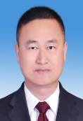 主席 梁叶