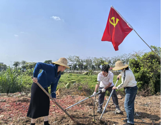 党建引领添新绿 非公聚力促发展.1docx590.png